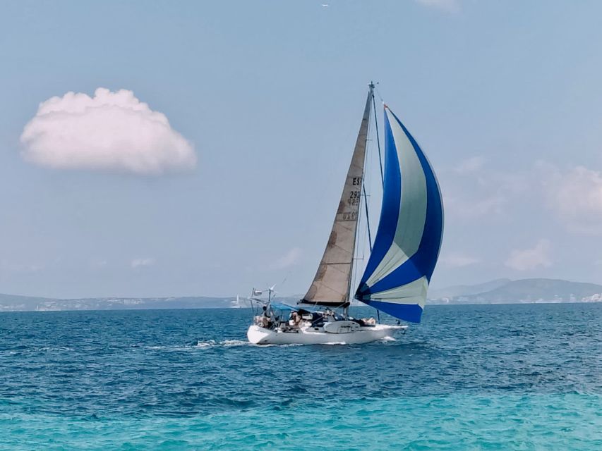 Can Pastilla: Sailboat Tour with Snorkeling, Tapas & Drinks - Meeting the Captain in Can Pastilla