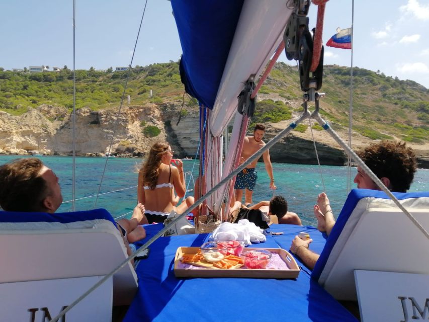 Can Pastilla: Sailboat Tour with Snorkeling, Tapas & Drinks - The Captain Makes a Big Difference
