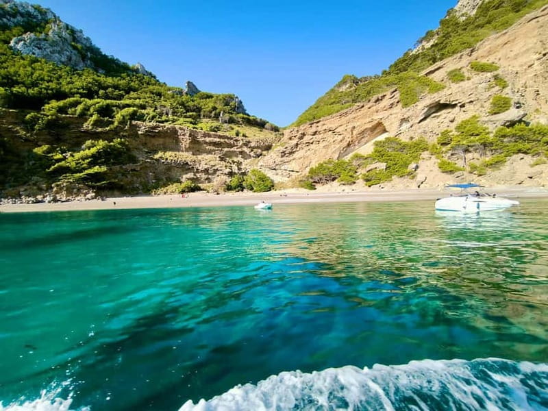 Can Picafort: 3h Private Boat – Caves & Snorkeling - How the driver shapes the day