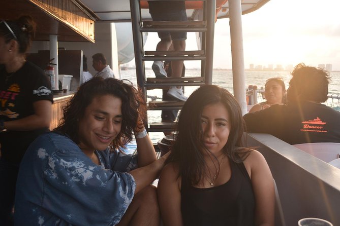 Cancun Dancer Cruise to Isla Mujeres with Snorkeling and Lunch - What can go wrong, and how to reduce the risk