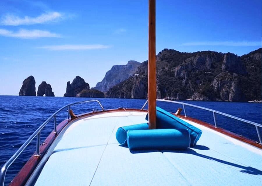 Capri: Private Island Boat Tour with Snorkeling and Swimming - Meeting the boat near Marina Grande