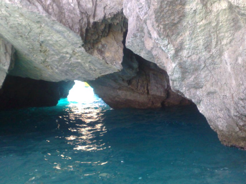 Capri: Private Island Boat Tour with Snorkeling and Swimming - What two hours on the water can cover