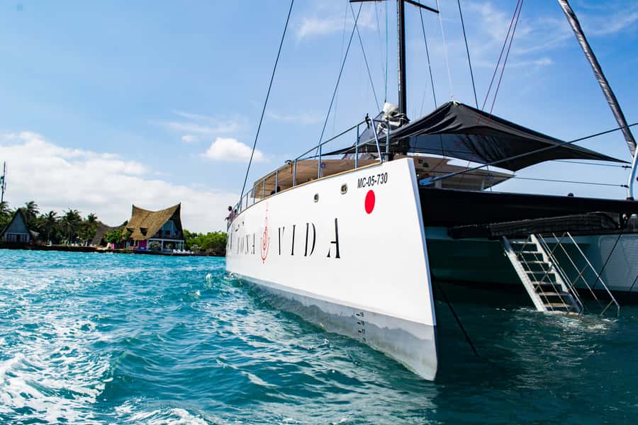 Cartagena: Rosario Islands Catamaran with Lunch and Snorkel - Is $107 good value?