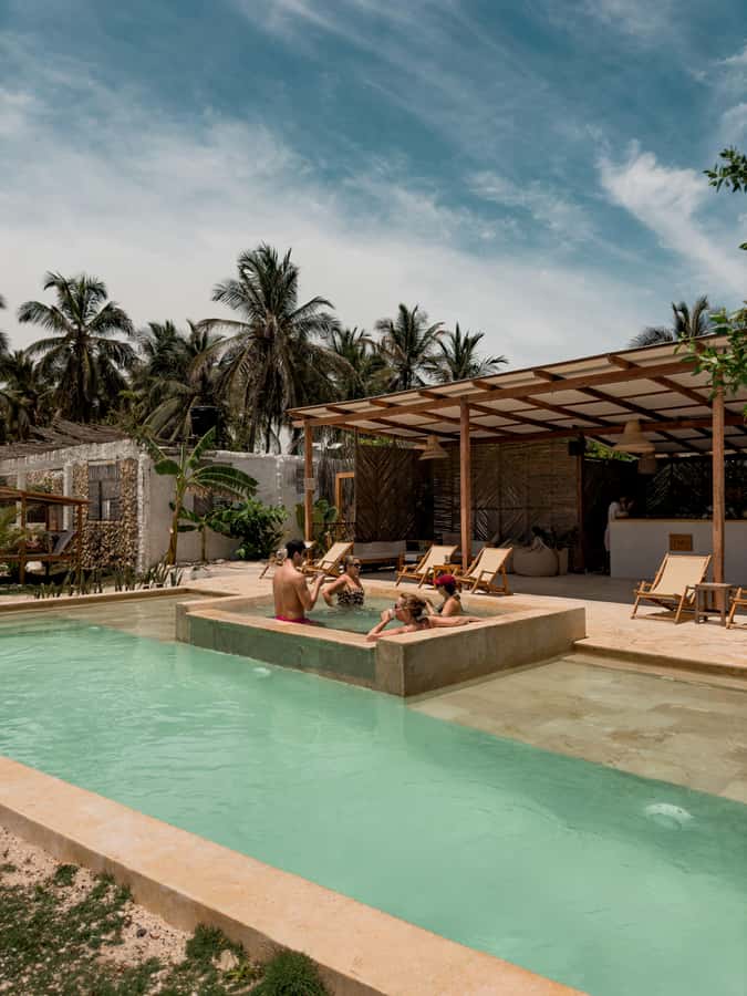 Cartagena: Rosario Islands Day Tour with Snorkel & Lunch - Barú and Playa Blanca bring sand, lunch, and sellers