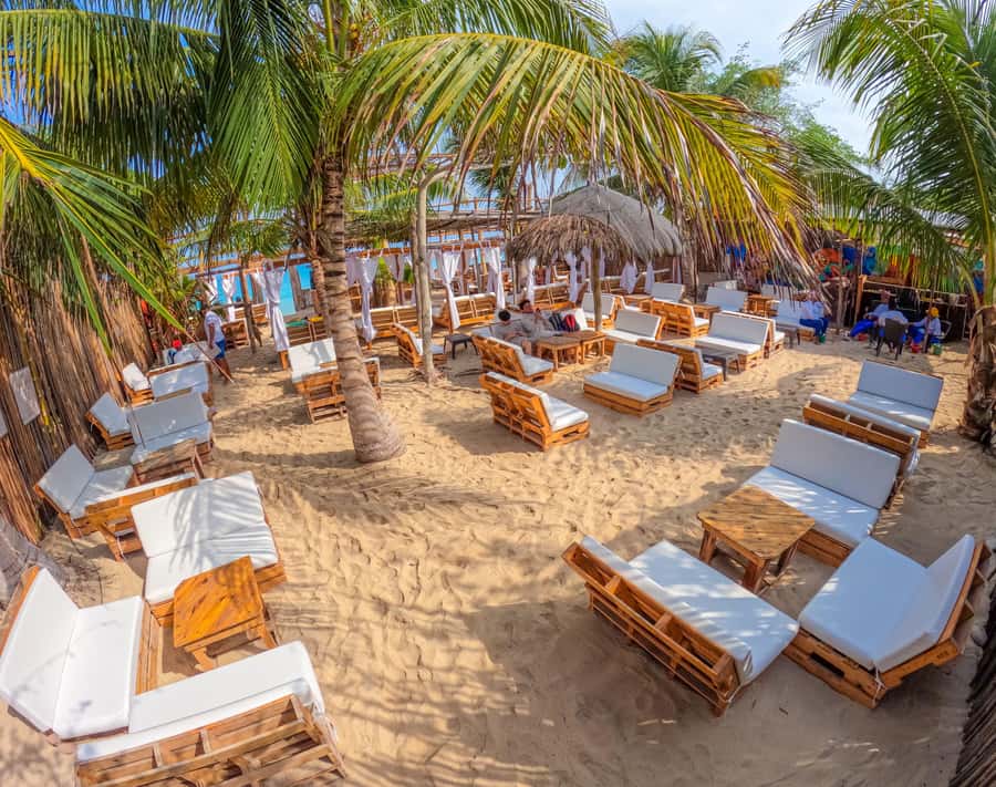 Cartagena: Rosario Islands Day Tour with Snorkel & Lunch - Cholon is fun for some and exhausting for others