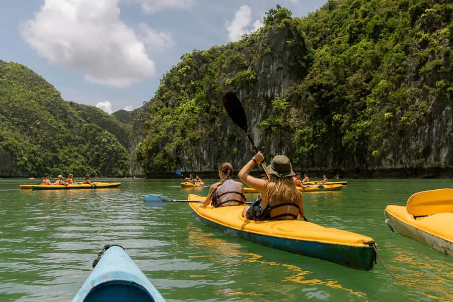 Cat Ba: Lan Ha & Ha Long Bay Kayak & Snorkel Boat Tour - Cai Beo Floating Village: A Useful Local Introduction