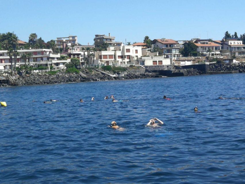 Catania, Isole Ciclopi: Snorkeling Trip - Check-in, equipment, and the safety briefing