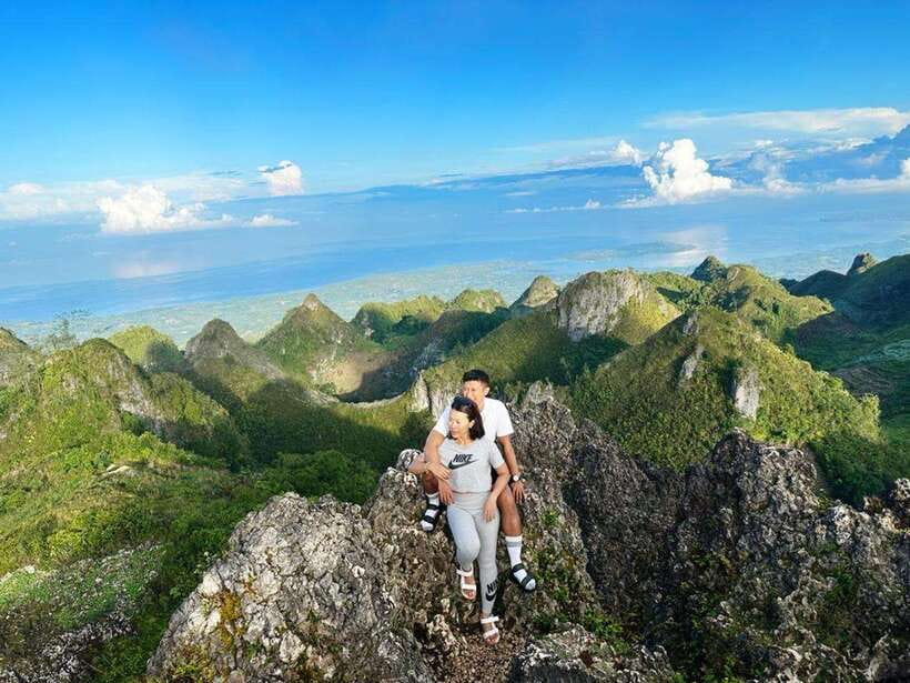 Cebu: Osmeña Peak hike and Sardines Run Snorkel adventure - The summit reward: jagged hills and open air