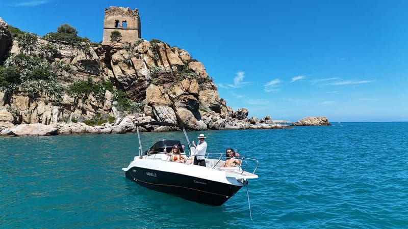 Cefalù: Private Boat Tour + Snorkeling & Aperitif (1-9 pax) - Sant’Ambrogio for photos and regional tastes