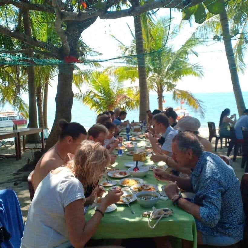 Cham Island: Snorkeling Tour by Speed Boat From HoiAn/DaNang - A seafood lunch at Cham Jungle Restaurant