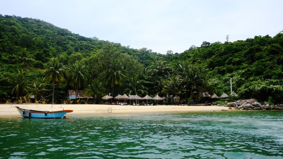 Cham Island: Underwater Walking & Snorkeling Tour - What the $68 price includes