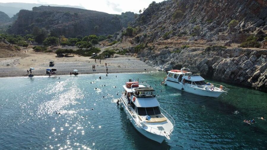Chania: Menies Beach & Chironisia Bay Cruise with Snorkeling - Starting at Kolymbari harbor