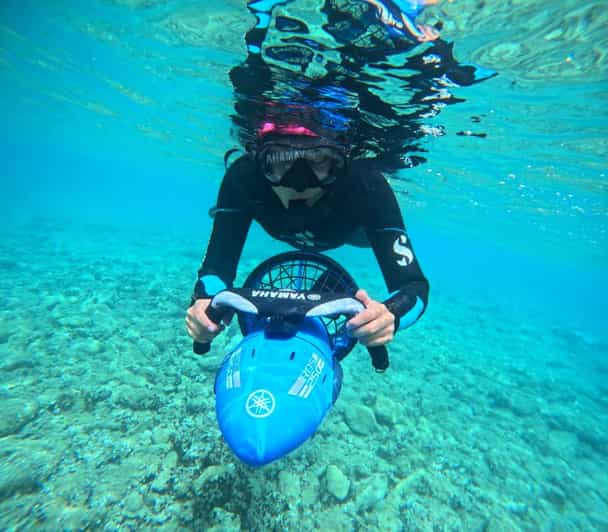 Chania: Sea Scooter Snorkeling boat tour - Meeting the crew and choosing your equipment