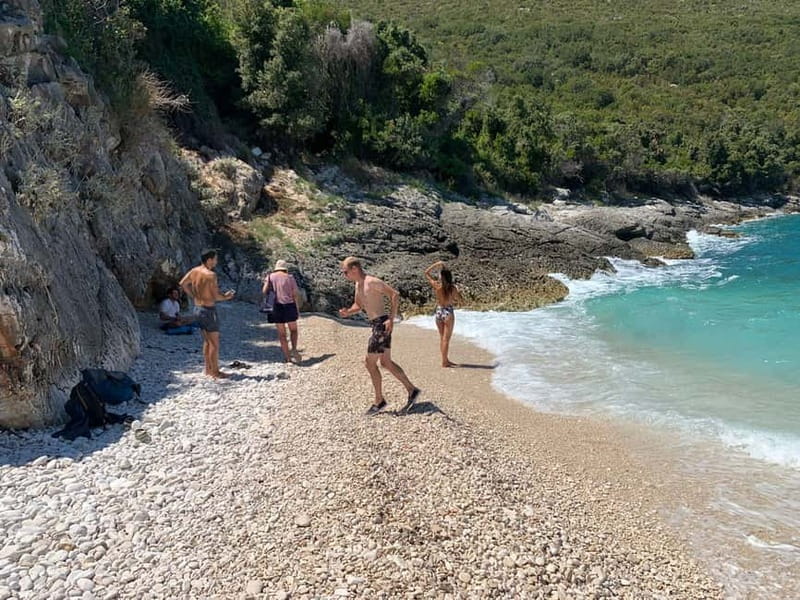 Clare: Sazan Island & Karaburun Speedboat Trip & Snorkeling - The main strengths and weak points