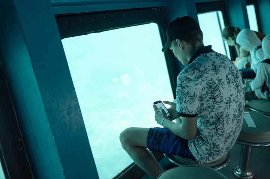 Conquest 2 Hour Semi Submarine with snorkeling from Hurghada - Marine life through glass and mask