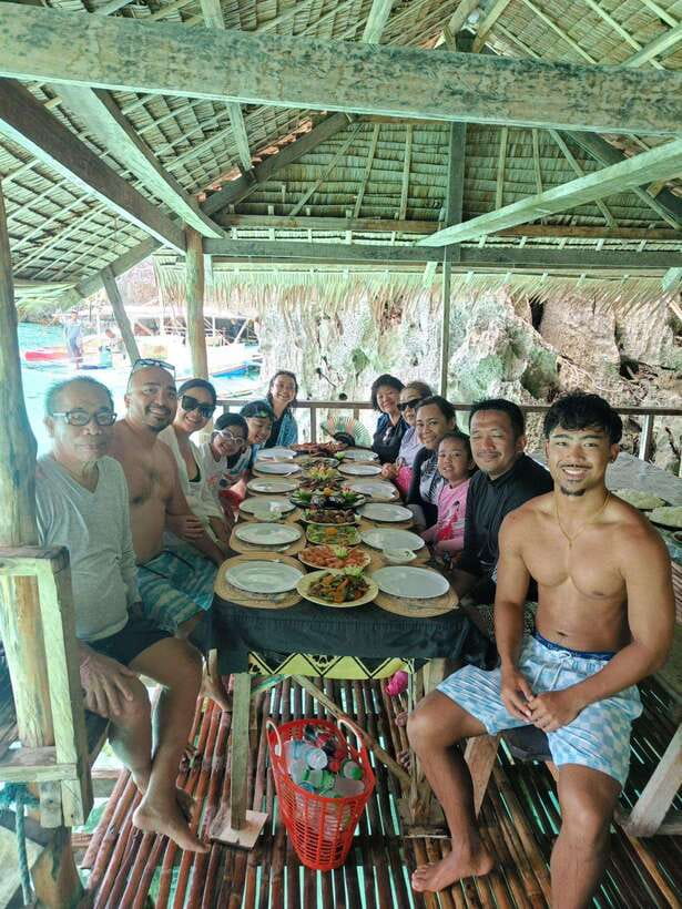 CORON:ISLAND TOUR A Lakes and Snorkeling with Corals - What to bring for a smoother day