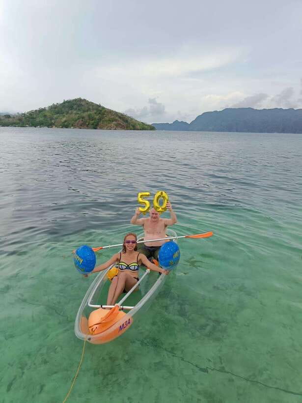 Coron: Island Tour B w/ Snorkeling & Lagoon Adventures - Barracuda Lake and its strange water layers