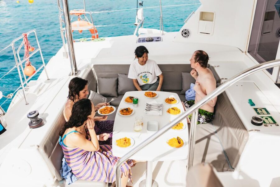Corralejo: Lobos Island Catamaran Tour with Drinks & Snorkel - Key points to know before booking