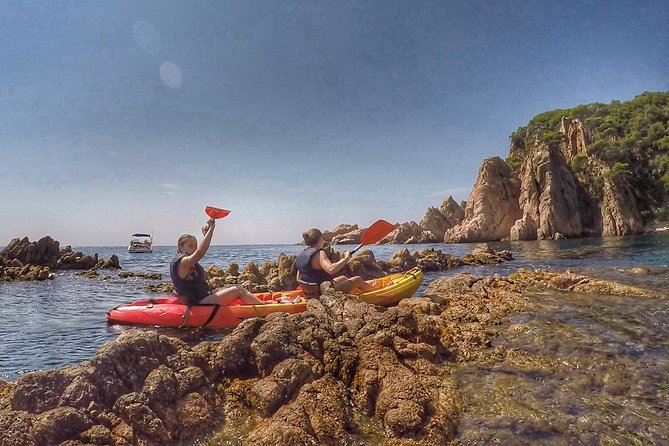 Costa Brava Tour with Kayak & Lagoon Snorkeling - Beach time and a well-earned lunch