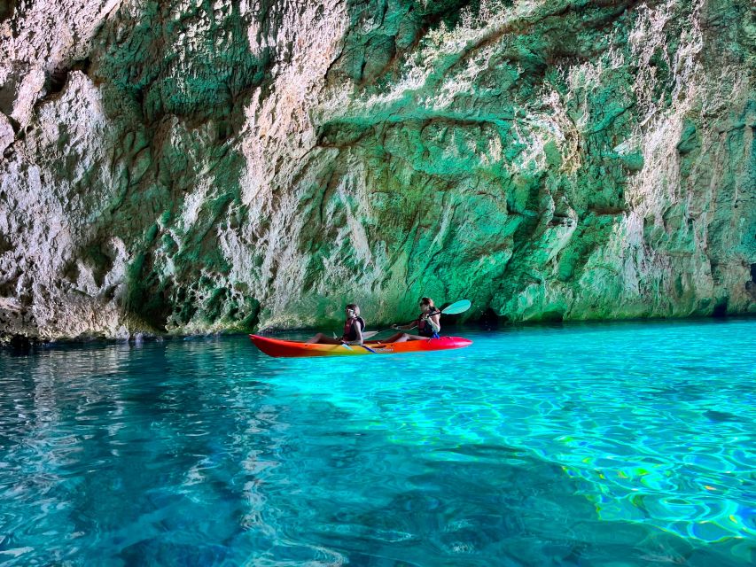 Cova dels Orguens: Cave Exploring Kayak & Snorkel Tour - The return paddle to Portixol