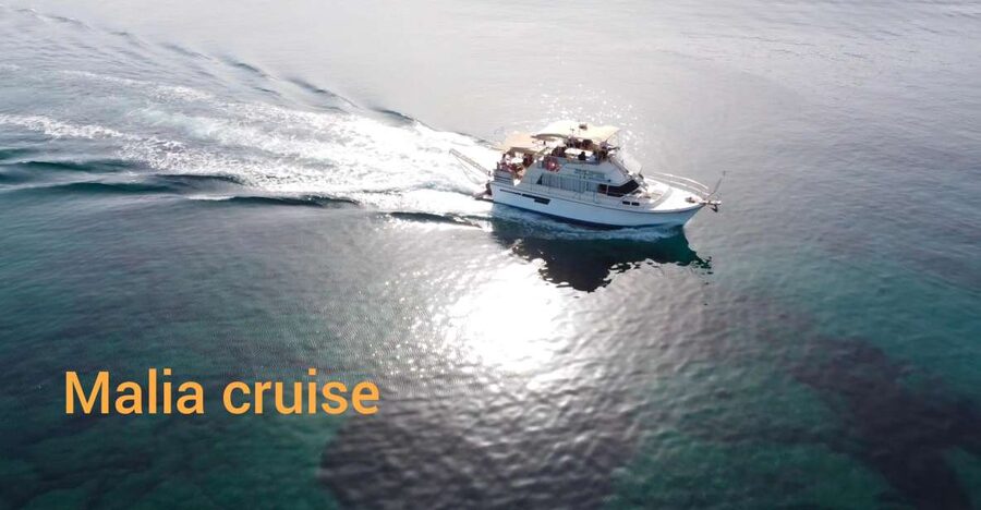 Crete: Snorkeling Boat Trip with Lunch and Transfer - The first swim stop is short and relaxed