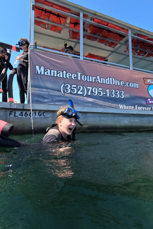 Crystal River: Guided Manatee Snorkeling Tour - Guides Who Make the Difference