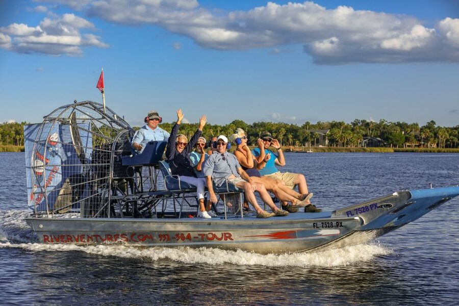 Crystal River: Snorkel with Manatees & Dolphin Airboat Trip - Key points to know before booking