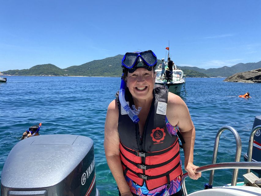 Da Nang/Hoi An: Cham Islands Snorkeling by High-Speed Boat - The 15-minute stop at Non Nuoc Stone Carving Village
