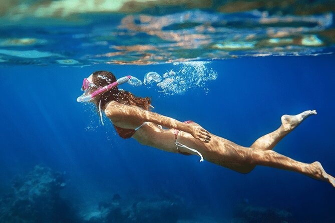 Deluxe Sail & Snorkel to the Captain Cook Monument - What the $179.27 price really covers