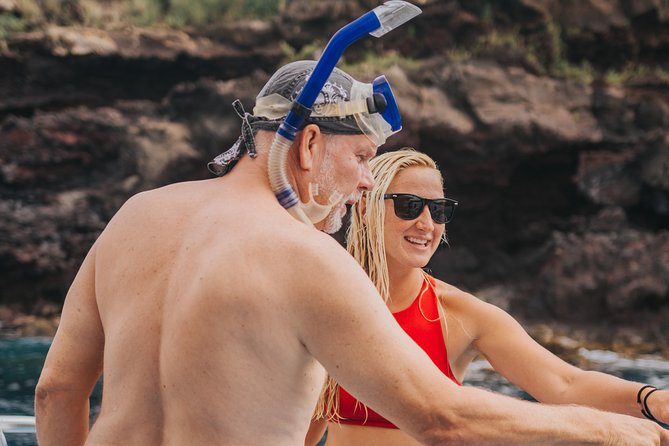 Deluxe Snorkel & Dolphin Watch Aboard a Luxury Catamaran from Kailua-Kona - Comfort, access, and weather concerns