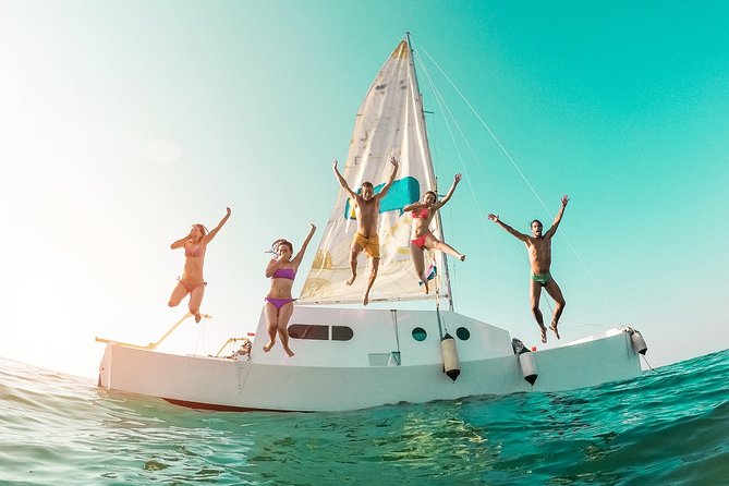 Discover Isla Mujeres tour with snorkel, buffet and open bar - Snorkeling near Cancun’s reef