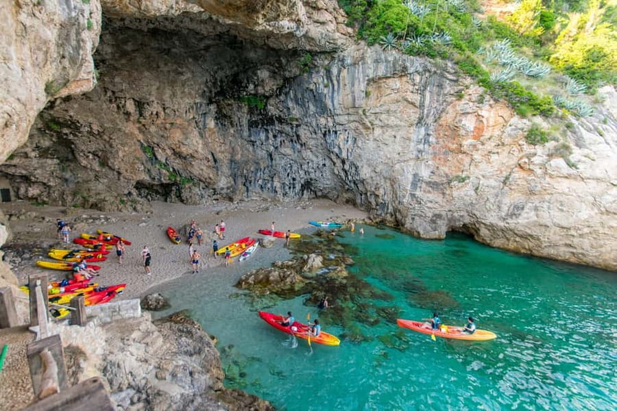 Dubrovnik: Afternoon Kayaking and Snorkeling Tour - Learning the basics before the 5-kilometer route
