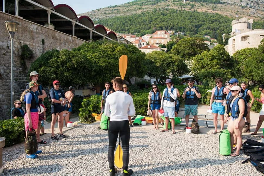 Dubrovnik: Guided Sea Kayaking and Snorkeling Tour - Why kayaking is a smart way to see Dubrovnik