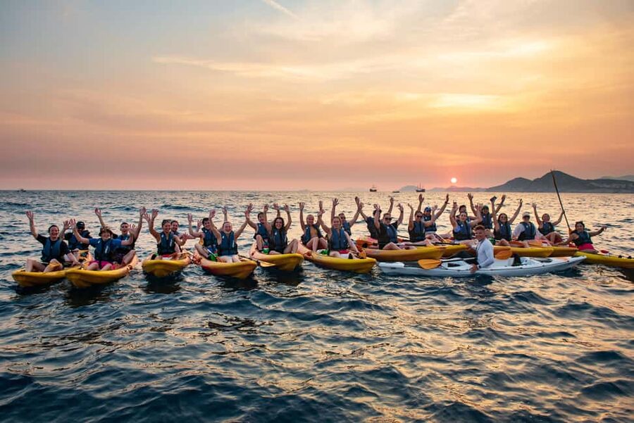 Dubrovnik: Sunset Kayaking and Snorkeling Tour - Key points before you book