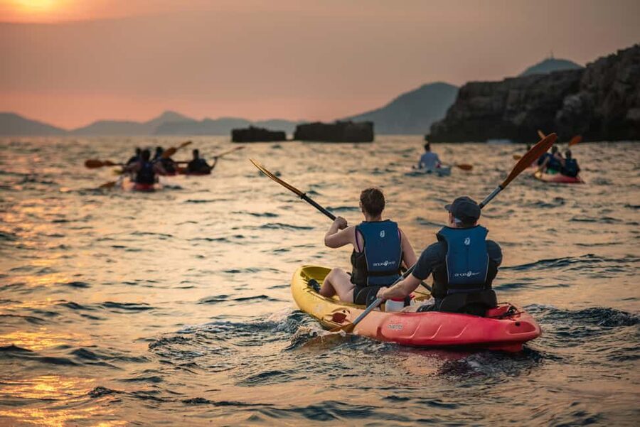 Dubrovnik: Sunset Kayaking and Snorkeling Tour - Choosing the two-hour or three-hour route