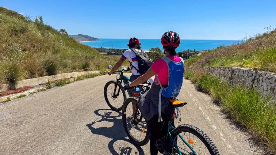 E-Bike Scala dei Turchi: Food tasting, villages, snorkeling, nature reserve - The beach stop is more than a quick photo