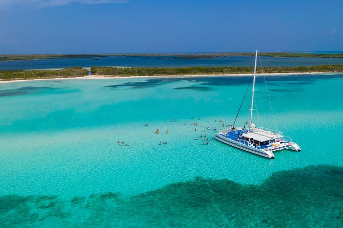 El Cielo, Palancar Snorkel & Beach Party Experience - Sailing Cozumel’s coast on a 65-foot catamaran