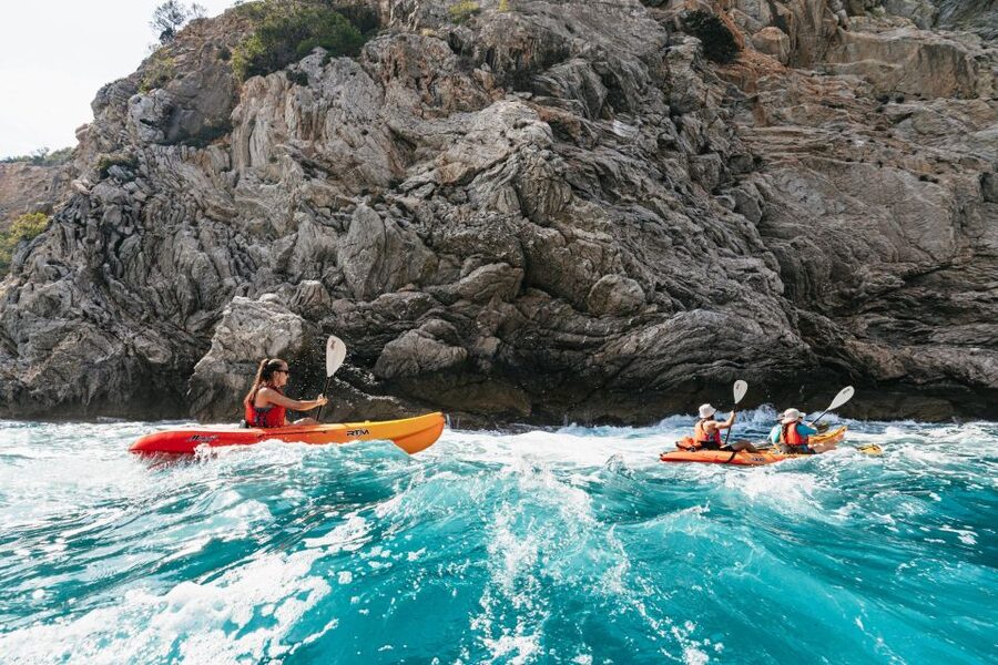 Es Figueral: Guided Kayaking and Snorkeling Tour - Illot de s’Or, natural pools, and a beach without a road