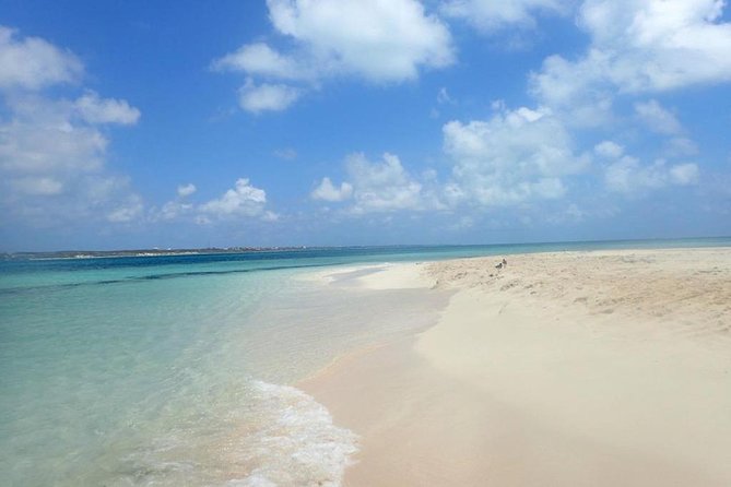 Exclusive Supreme Snorkeling Tour - The ride to Gibbs Cay