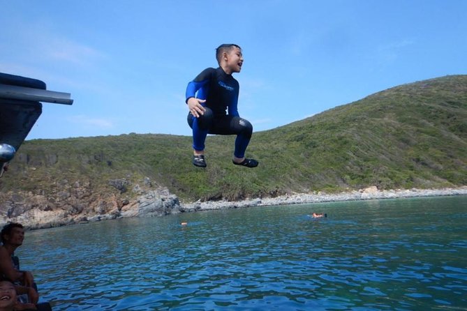 Explore Nha Trang Bay: Half-Day Snorkeling Adventure Tour - Breakfast and lunch: useful, not fancy