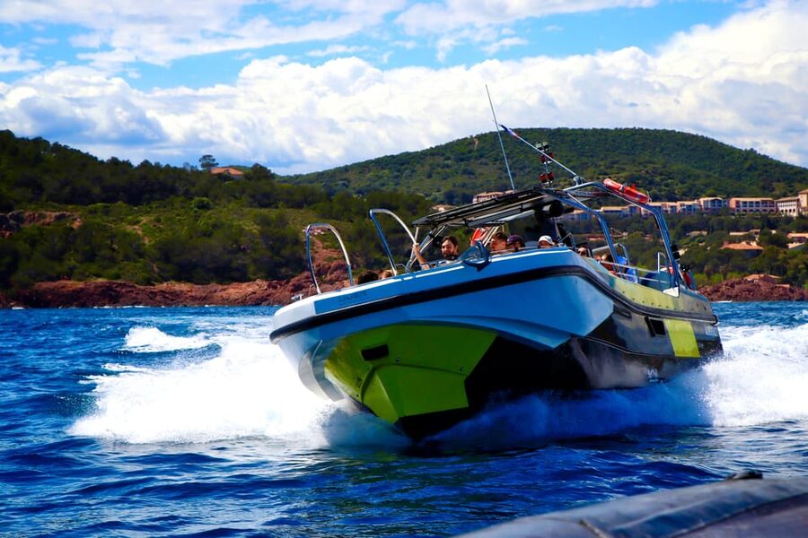 Fréjus: Sea and Creeks Boat Tour with Snorkeling and Drinks - Practical preparation before you go