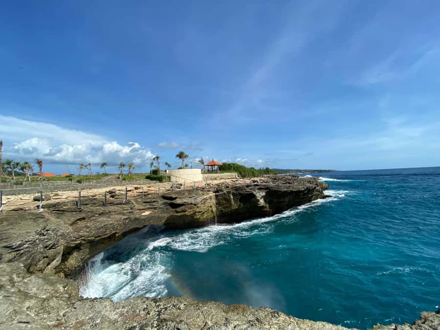 From Bali: Lembongan & Penida 2-Day Tour with Snorkeling - Indonesian buffet lunch at Paradise Beach