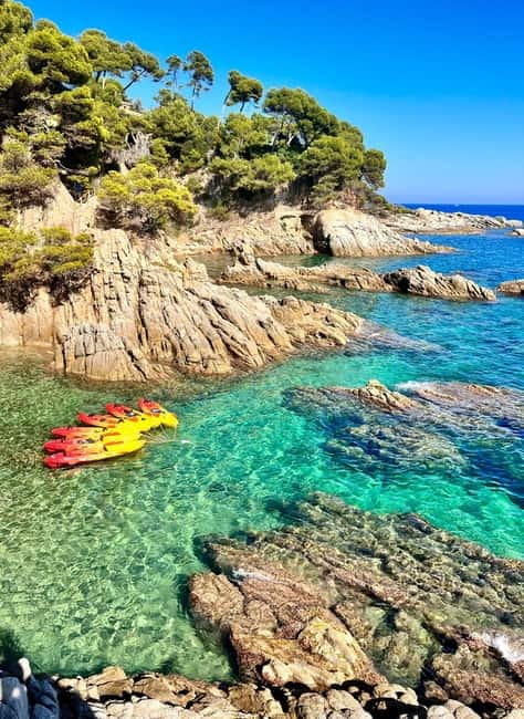 From Barcelona: Costa Brava Kayak & Snorkel Tour with Picnic - Meeting at Kulas Bar and riding to the coast