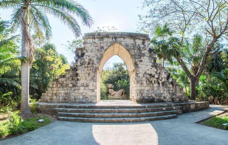 From Cozumel: Official Chankanaab Park Day Pass and Snorkel - Gardens, Mayan replicas, and a break from the water