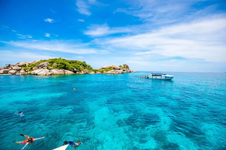 From Khao Lak: Similan Islands Snorkeling Trip with Lunch - The crowd question is the key decision