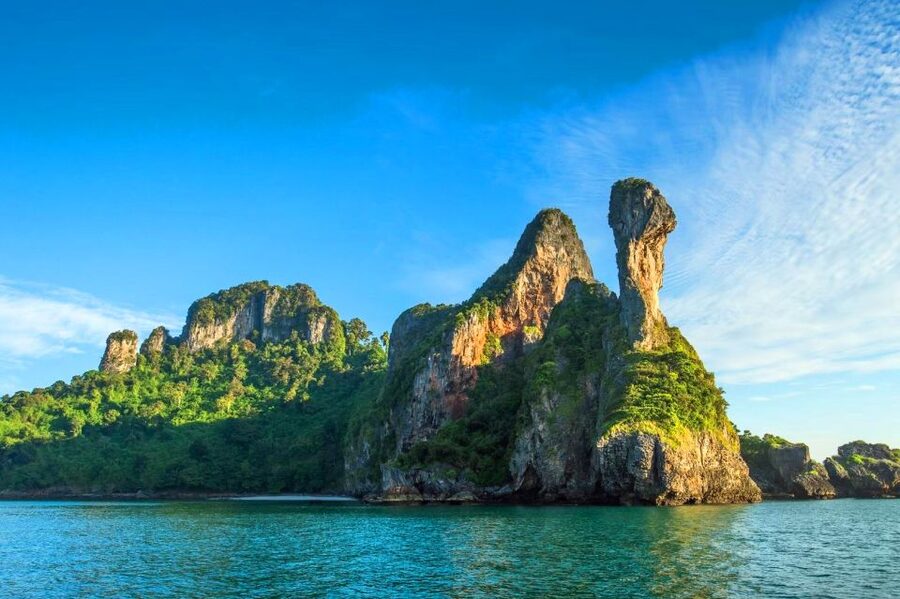 From Krabi: 4 Islands Snorkeling Tour by Speed Boat - Four useful details before you book