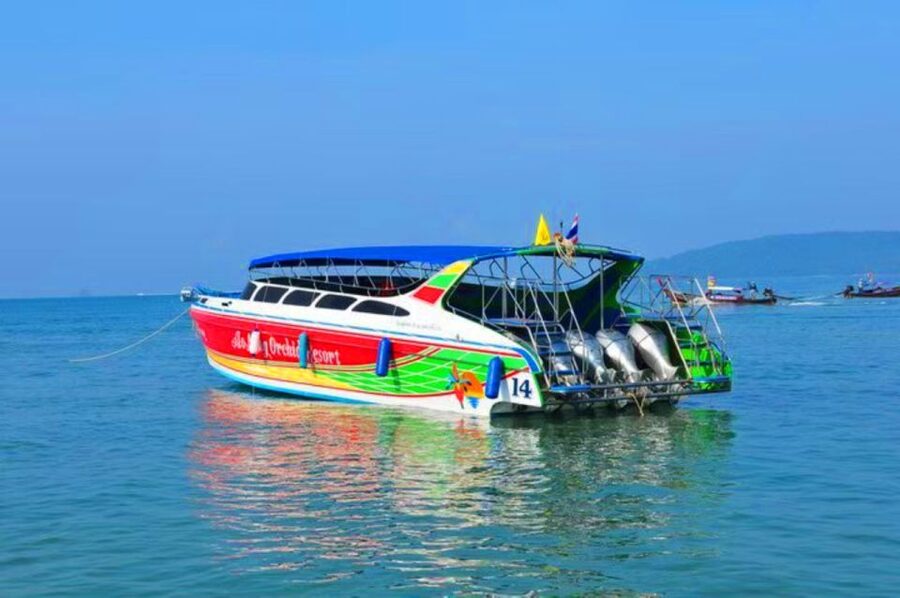 From Krabi: 4 Islands Snorkeling Tour by Speed Boat - Who should book this island tour