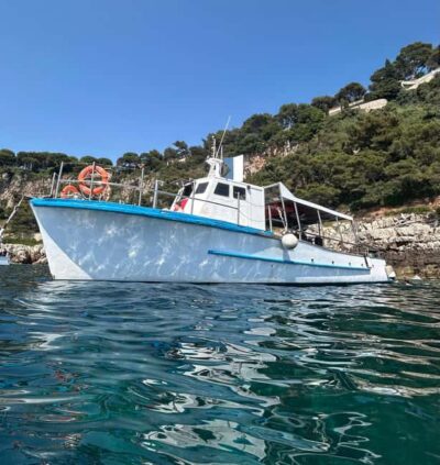 From Nice: Villefranche Bay Swimming & Snorkeling Boat Tour