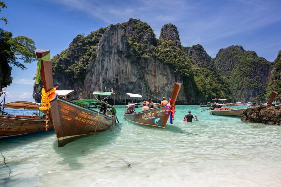 From Phi Phi: Full Day Longtail Tour Maya Bay & Snorkeling - Pi Leh Lagoon: the best swim of the day