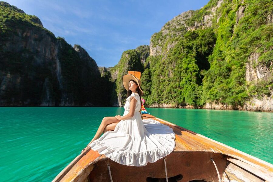 From Phi Phi: Half-Day Longtail Boat Tour with Snorkeling - Maya Bay is beautiful, managed, and crowded